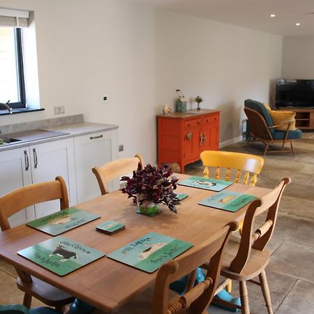 Wonderfully Spacious Luxury Holiday Cottage Билингсхърст Екстериор снимка