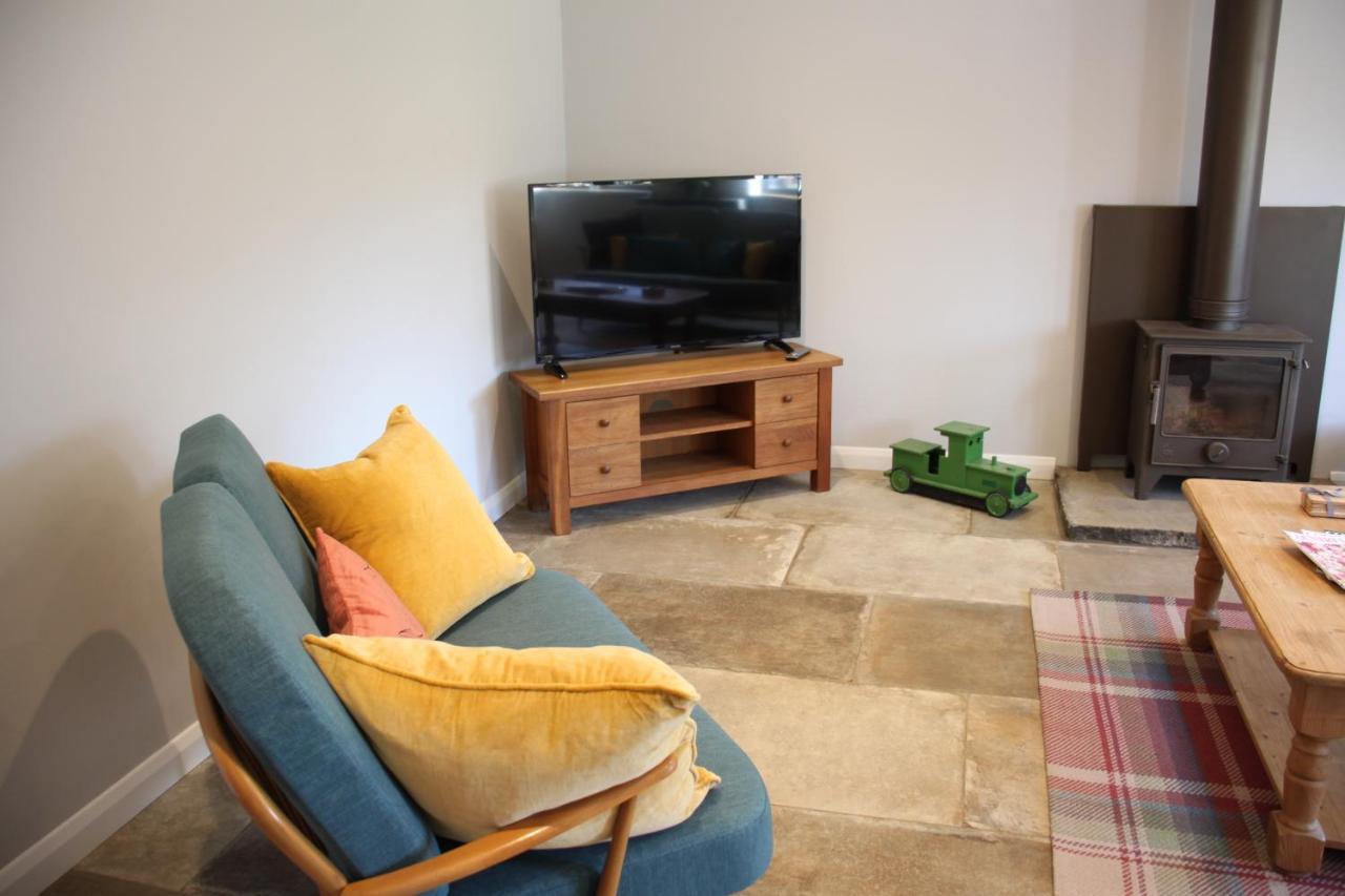 Wonderfully Spacious Luxury Holiday Cottage Билингсхърст Екстериор снимка