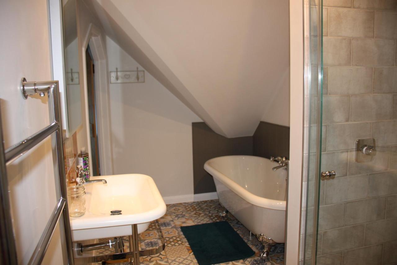 Wonderfully Spacious Luxury Holiday Cottage Билингсхърст Екстериор снимка